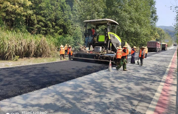 S223宜安路，油面攤鋪
